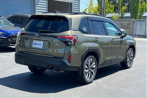 2025 Subaru Forester Touring