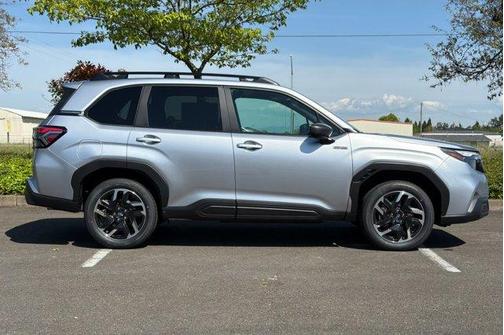 Ice Silver Metallic 2026 Subaru Forester Premium
