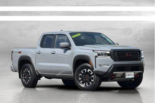 Boulder Gray Metallic 2024 Nissan Frontier PRO-4X