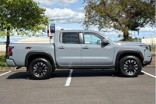 Boulder Gray Metallic 2024 Nissan Frontier PRO-4X