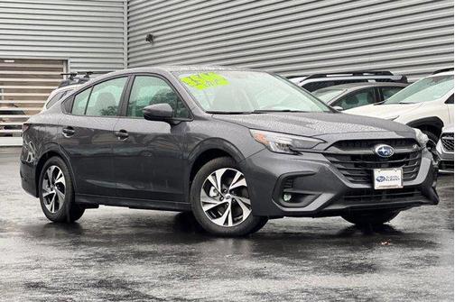 2025 Subaru Legacy Premium