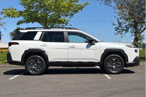 Crystal White Pearl 2026 Subaru Outback Premium