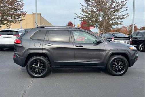 2017 Jeep Cherokee Trailhawk