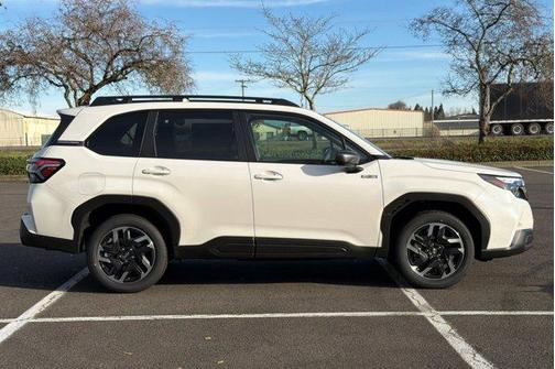 2025 Subaru Forester Hybrid Premium