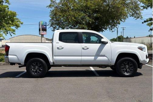 Ice 2023 Toyota Tacoma SR5