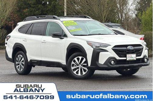 Crystal White Pearl 2025 Subaru Outback Premium