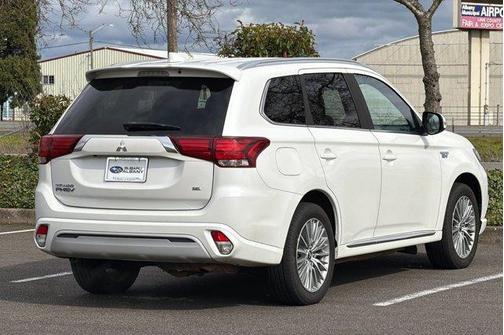 2020 Mitsubishi Outlander PHEV SEL