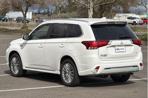 2020 Mitsubishi Outlander PHEV SEL