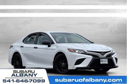 2020 Toyota Camry SE Nightshade