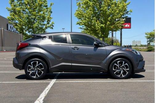 Magnetic Gray Metallic 2019 Toyota C-HR XLE