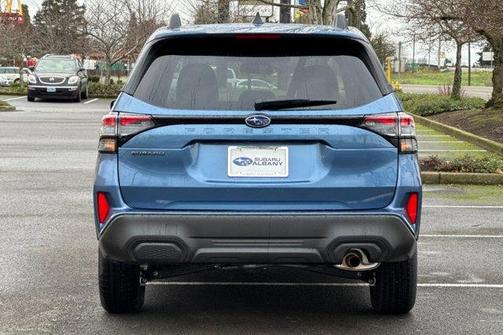 2025 Subaru Forester Premium