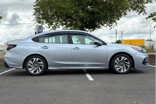 Ice Silver Metallic 2025 Subaru Legacy