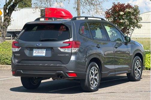 Magnetite Gray Metallic 2020 Subaru Forester Premium