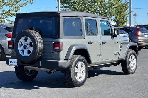 2022 Jeep Wrangler Unlimited Sport