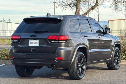 2020 Jeep Grand Cherokee Altitude