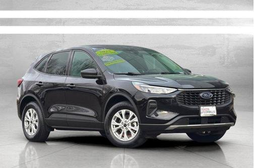 Black Metallic 2025 Ford Escape Active