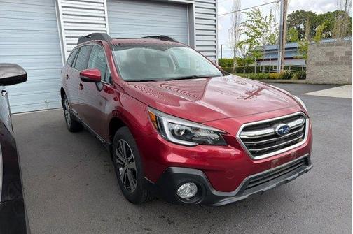 Crimson Red Pearl 2019 Subaru Outback 3.6R Limited