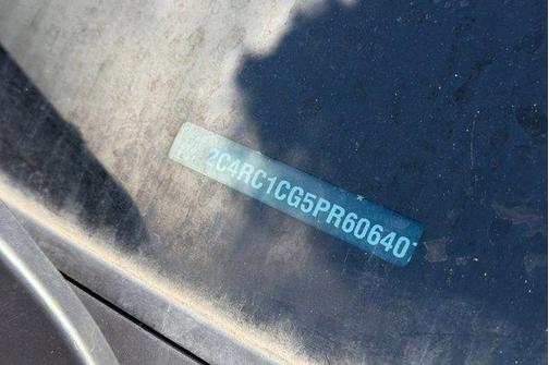 Bright White Clearcoat 2023 Chrysler Voyager LX