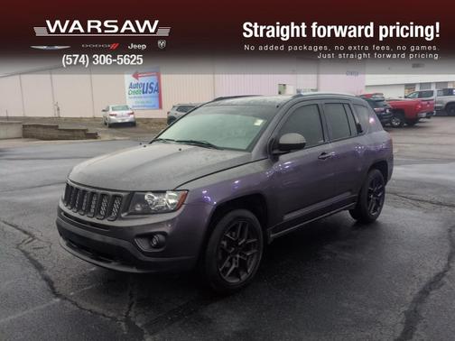 Gray 2017 Jeep Compass Latitude