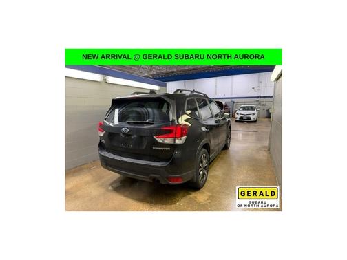 Crystal Black Silica 2023 Subaru Forester Limited