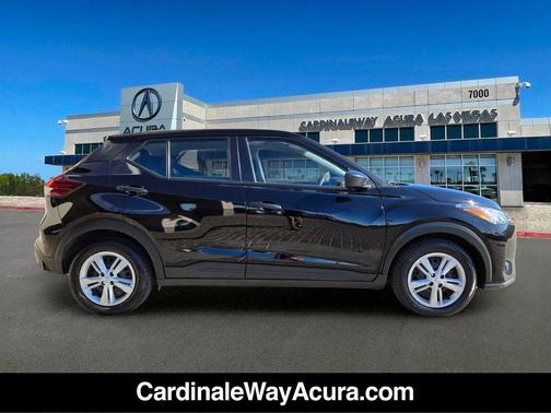 Super Black 2024 Nissan Kicks S