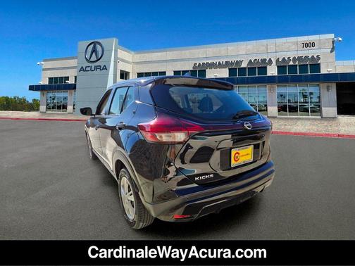 Super Black 2024 Nissan Kicks S