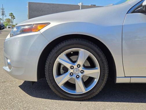 Silver Moon 2014 Acura TSX 2.4