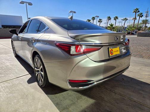 Silver 2019 Lexus ES 300h Base