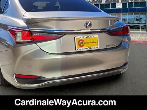 Silver 2019 Lexus ES 300h Base