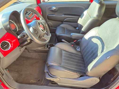 2013 FIAT 500 Lounge