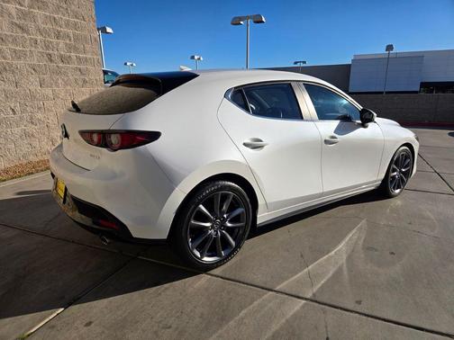 2019 Mazda Mazda3 FWD w/Preferred Package