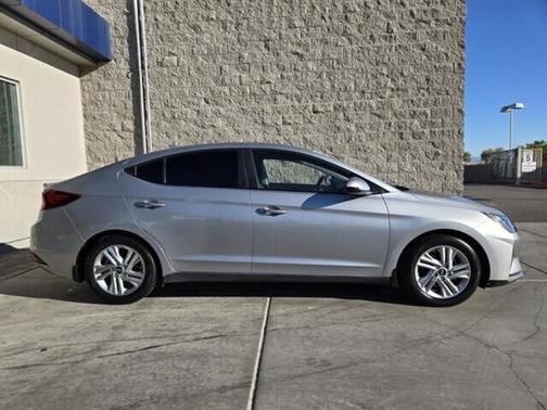 2020 Hyundai ELANTRA Value Edition