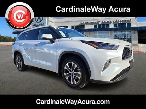Wind Chill Pearl 2022 Toyota Highlander XLE