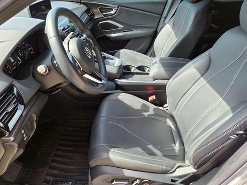 Solar Silver Metallic 2025 Acura RDX Base