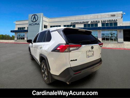 Ice Cap 2023 Toyota RAV4 LE
