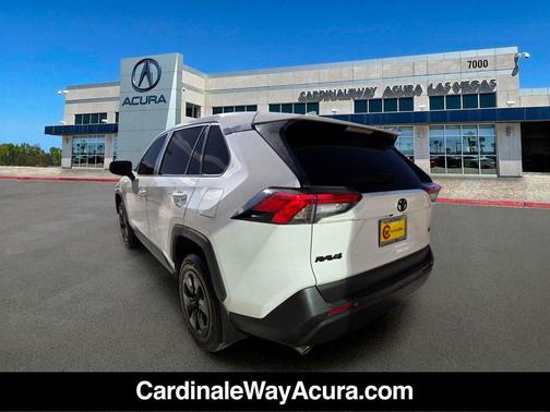 Ice Cap 2023 Toyota RAV4 LE