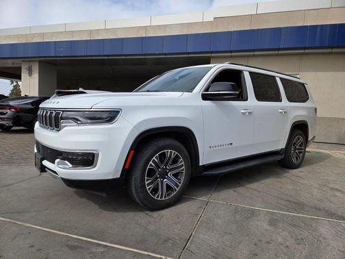 Bright White Clearcoat 2023 Jeep Wagoneer L Series II 4x4