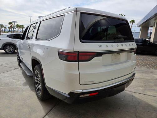 Bright White Clearcoat 2023 Jeep Wagoneer L Series II 4x4