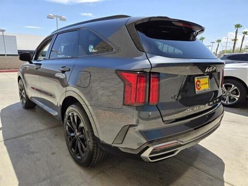 2022 Kia Sorento SX