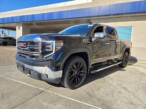 2022 GMC Sierra 1500 SLT