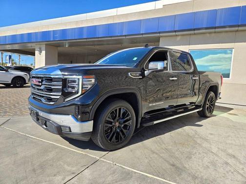 2022 GMC Sierra 1500 SLT
