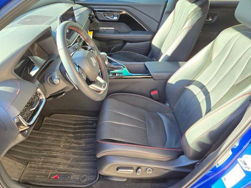 2025 Acura ADX A-Spec with Advance