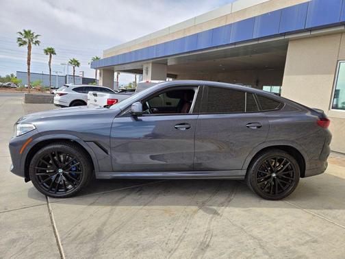 Arctic Gray Metallic 2022 BMW X6 M50i