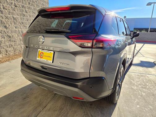 2021 Nissan Rogue SV