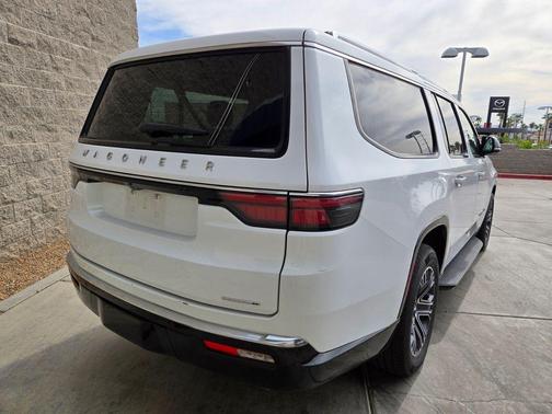 Bright White 2024 Jeep Wagoneer L Series II 4x4
