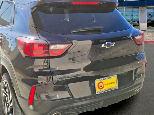 Mosaic Black Metallic 2024 Chevrolet Trailblazer RS