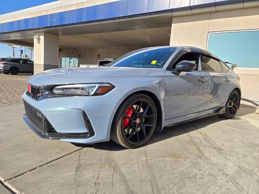 Sonic Gray Pearl 2025 Honda Civic Type R