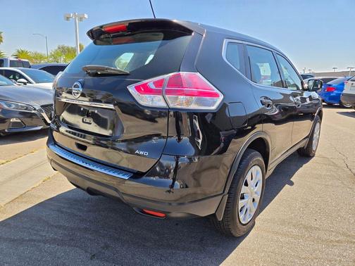 Magnetic Black 2016 Nissan Rogue S