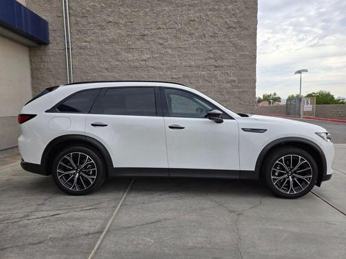 2025 Mazda CX-70 PHEV Premium Package