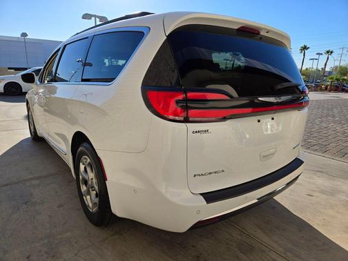 2022 Chrysler Pacifica Limited